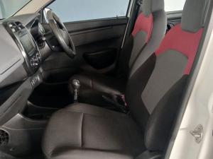 Renault Kwid 1.0 Zen - Image 9