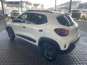 Renault Kwid 1.0 Climber auto - Image 5