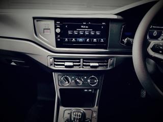 Volkswagen Polo hatch 1.0TSI