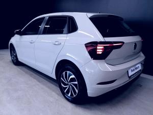 Volkswagen Polo hatch 1.0TSI - Image 5