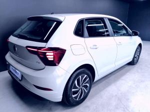 Volkswagen Polo hatch 1.0TSI - Image 7