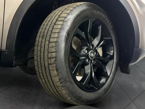 Land Rover Discovery Sport 2.2 SD4 HSE LUX - Image 11