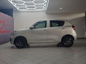 Toyota Vitz 1.0 XR auto - Image 5