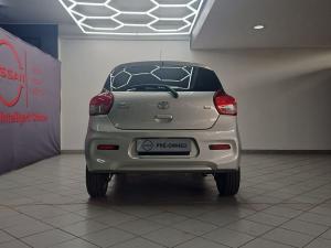 Toyota Vitz 1.0 XR auto - Image 6