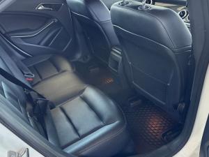 Mercedes-Benz CLA CLA200 - Image 10