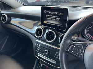 Mercedes-Benz CLA CLA200 - Image 14