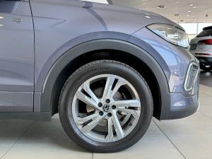 Volkswagen T-Cross 1.0TSI R-Line - Image 7