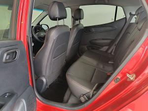 Hyundai Grand i10 1.2 Fluid hatch auto - Image 14