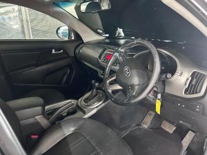 Kia Sportage 2.0CRDi auto - Image 10