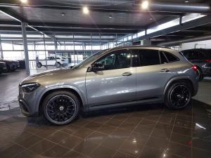 Mercedes-Benz GLA GLA200 Progressive - Image 3