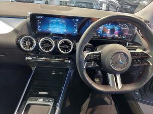 Mercedes-Benz GLA GLA200 Progressive - Image 6