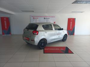 Toyota Vitz 1.0 XR manual - Image 2