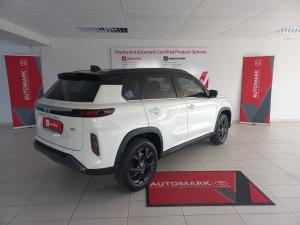 Toyota Urban Cruiser 1.5 XR manual - Image 2