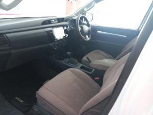 Toyota Hilux 2.4GD-6 4x4 SRX auto - Image 7