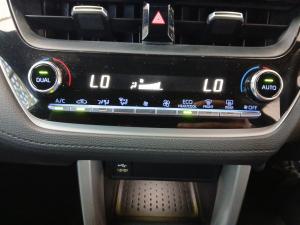 Toyota Corolla Cross 1.8 XR - Image 14