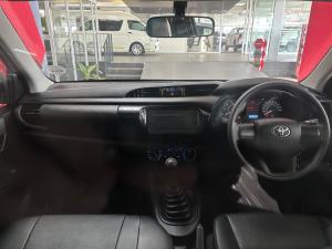 Toyota Hilux 2.4GD single cab S (aircon) - Image 6