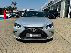 Lexus ES 250 EX - Image 4