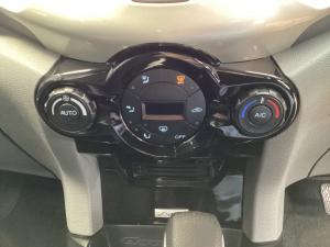 Ford EcoSport 1.5 Titanium auto - Image 15