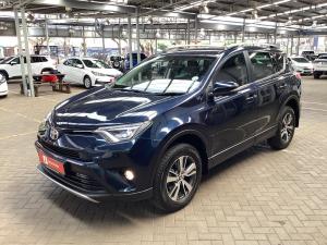 Toyota RAV4 2.0 GX auto - Image 23