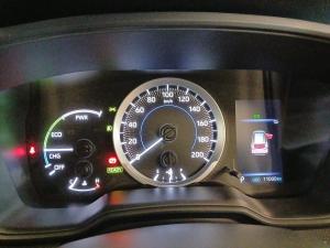 Toyota Corolla Cross 1.8 Hybrid XS - Image 11