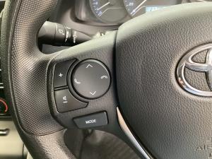 Toyota Corolla Quest 1.8 Plus manual - Image 9