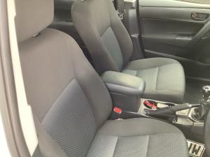 Toyota Corolla Quest 1.8 Plus manual - Image 16