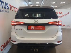 Toyota Fortuner 2.4GD-6 auto - Image 5