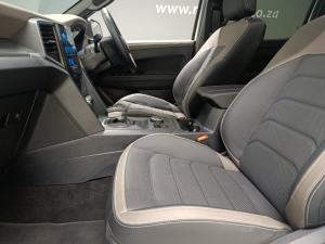 Volkswagen Amarok 3.0TDI V6 184KW 4MOT Aventura automatic D/C - Image 7