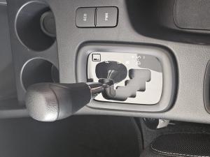 Toyota Hilux 2.4 GD-6 RB Raider automaticD/C - Image 9