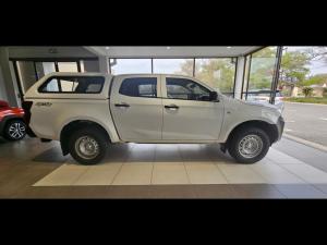 Isuzu D-MAX 1.9 Ddi L 4X4 D/C - Image 3