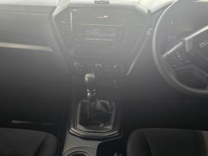Isuzu D-MAX 1.9 Ddi L 4X4 D/C - Image 6