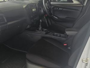 Isuzu D-MAX 1.9 Ddi L 4X4 D/C - Image 7