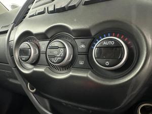 Ford Ranger 3.2TDCi XLT 4X4 automaticD/C - Image 11