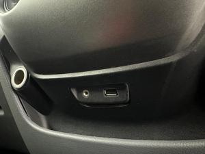 Ford Ranger 3.2TDCi XLT 4X4 automaticD/C - Image 9