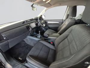 Toyota Hilux 2.4 GD-6 RB RaiderE/CAB - Image 3