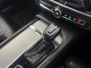 Volvo S90 D5 Inscription Geartronic AWD - Image 12