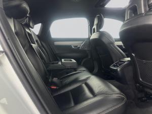 Volvo S90 D5 Inscription Geartronic AWD - Image 16