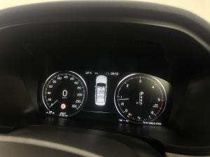 Volvo S90 D5 Inscription Geartronic AWD - Image 6