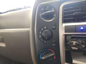 Hyundai H100 2.6DF/C D/S - Image 14