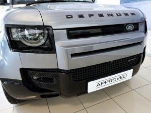 Land Rover Defender 110 D240 X-Dynamic HSE - Image 15