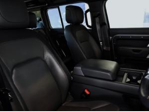 Land Rover Defender 110 D240 X-Dynamic HSE - Image 21