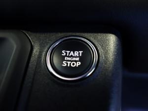 Land Rover Defender 110 D240 X-Dynamic HSE - Image 26