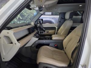 Land Rover Defender 110 P400 X-Dynamic HSE - Image 6