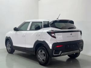 Mahindra XUV 3XO 1.2T MX2 auto - Image 3