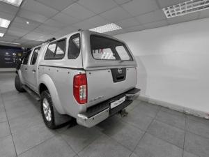Nissan Navara 3.0dCi V6 double cab 4x4 LE - Image 3