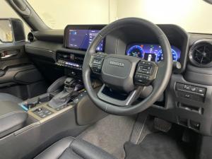 Toyota Land Cruiser Prado 2.8GD VX-R - Image 10