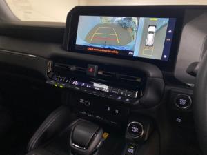 Toyota Land Cruiser Prado 2.8GD VX-R - Image 13