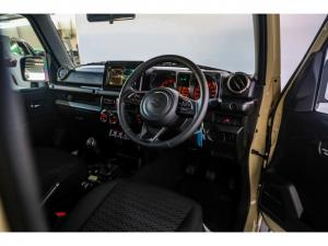 Suzuki Jimny 1.5 GLX AllGrip 3-door manual - Image 11