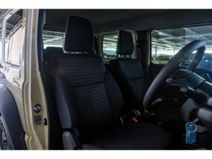 Suzuki Jimny 1.5 GLX AllGrip 3-door manual - Image 12