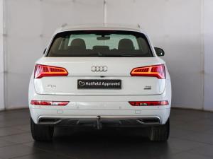 Audi Q5 40TDI quattro sport - Image 10